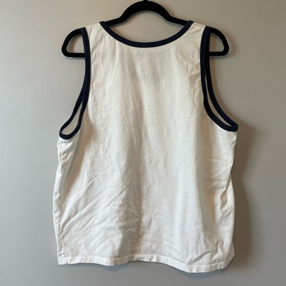 Patagonia Women's P-6 Label Organic Tank White with Navy Trim sz XL relaxed - Picture 5 of 10